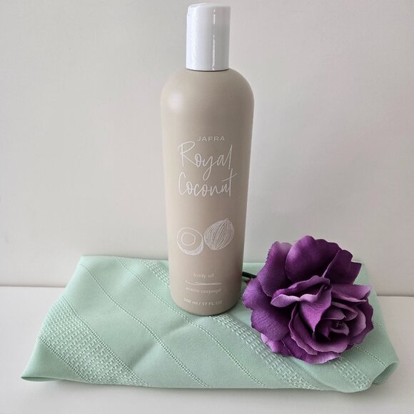 JAFRA SPECIAL EDITION ROYAL COCONUT BODY OIL 16.9 OZ - Picture 1 of 4
